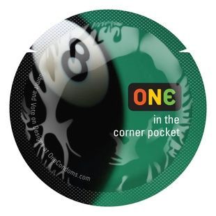 Презерватив ONE Color Sensations - ONE is the corner pocket (Black) 1 шт SX0764 фото