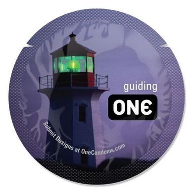 Презерватив ONE Glowing Pleasures, 1 шт, світиться у темряві, зі змащенням SX0747 фото